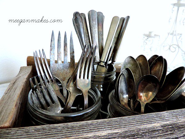 600x450xVintage-Silverware-Collection.jpg.pagespeed.ic.gi9lKfHd7-