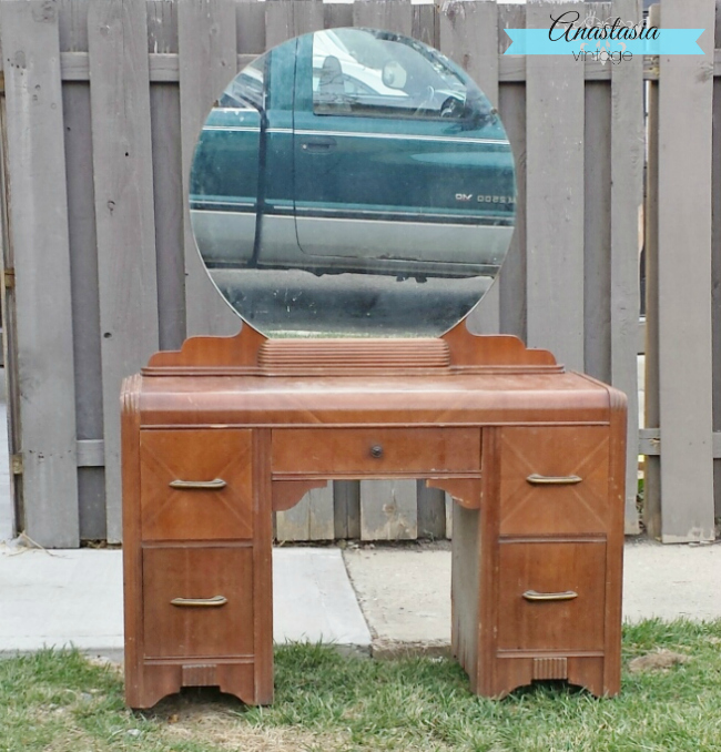 Old Hollywood Glam 1930s Vanity, Antique Waterfall Vanity With Round Mirror