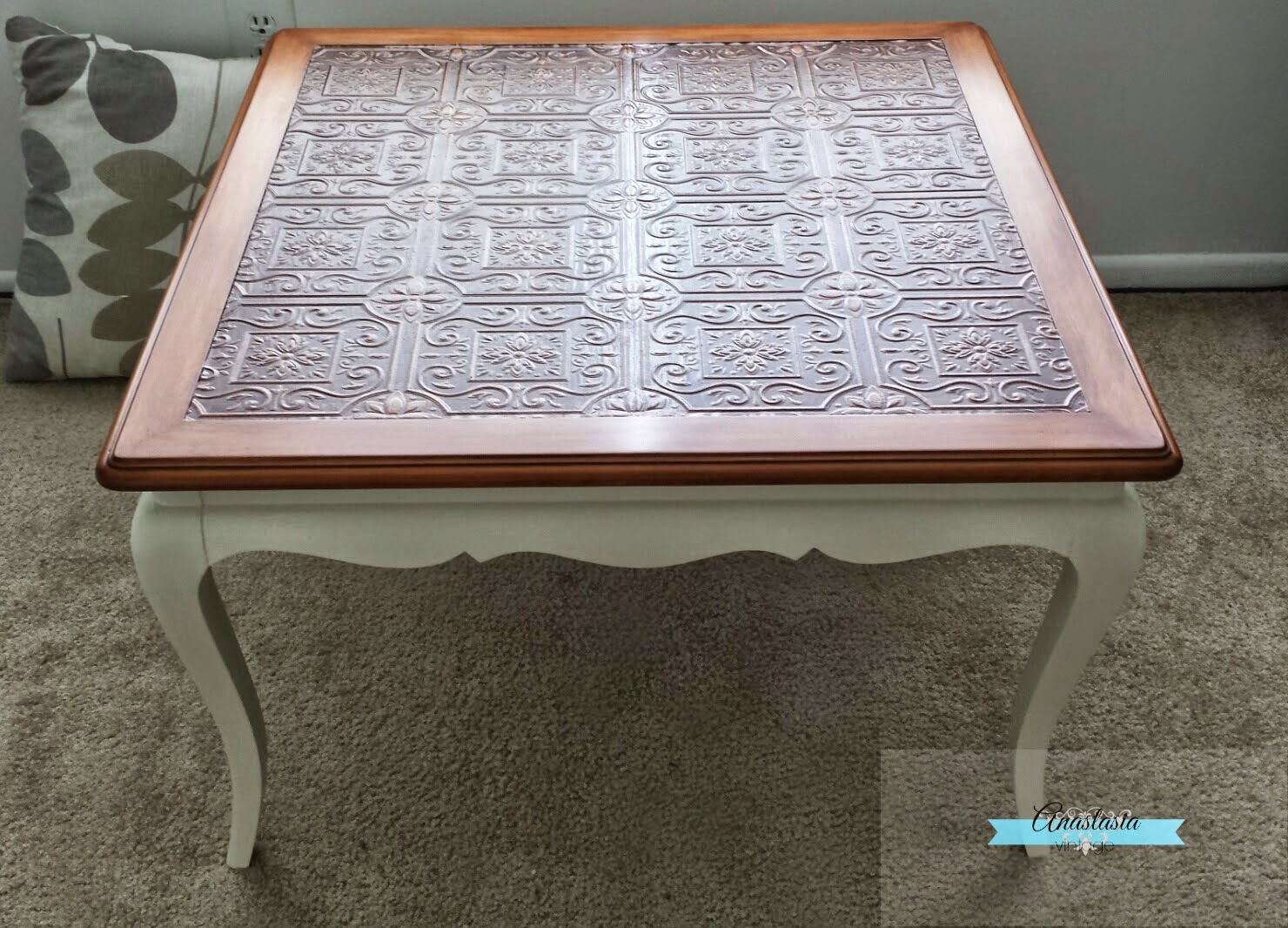 http://anastasiavintagehome.blogspot.ca/2014/08/a-table-transformation.html